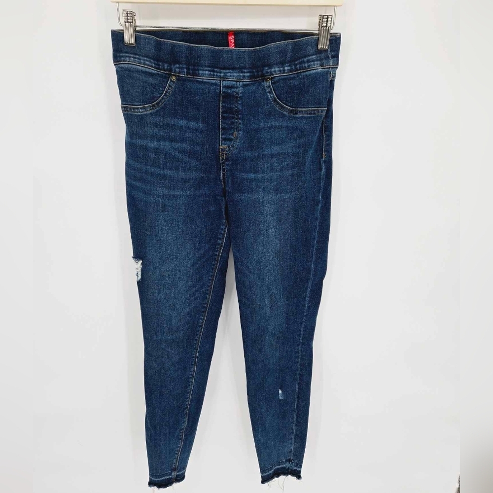Spanx‎ Distressed Ankle Skinny Raw Hem Jeans 2023 Medium Wash Pull On Medium